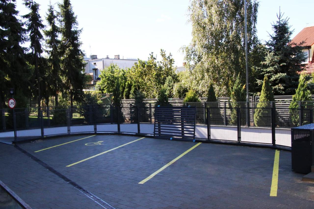 Lemon Plaza Hotel